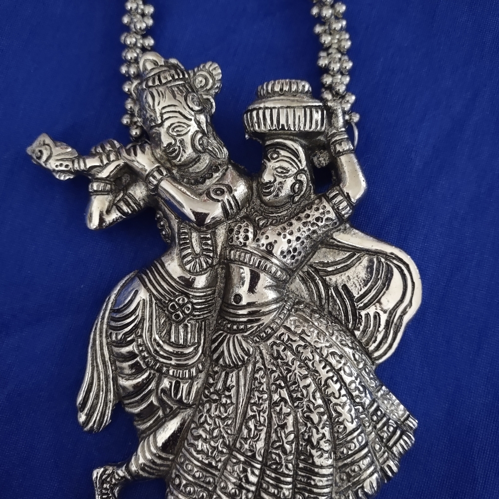 Necklace - Picture 2 of 2